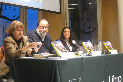 Ángela Martín del Burgo, Manuel Vidal Laso y la editora Alicia Arés Ángela Martín del Burgo y su Asesinato en la Gran Vía