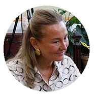 Pilar Mar&iacute;a Terr&eacute;n Lalana