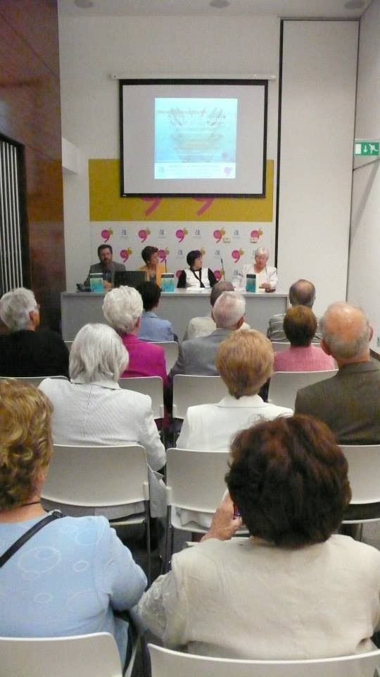 Presentación en Alicante de DESDE TODOS LOS NOMBRES, ABECEDARIO DEL OLVIDO