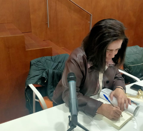 Sonsoles S�nchez-Reyes presenta Lo que perdieron los h�roes en MADRID